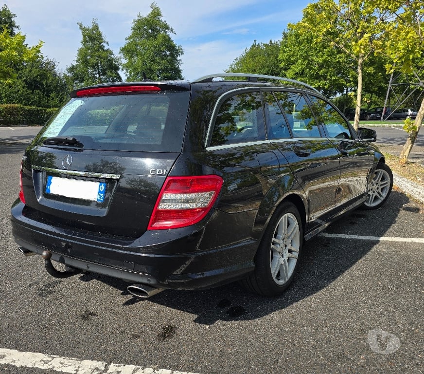 Voiture d'occasion Seine-Saint-Denis Villemomble - 93250 - Photos Vivastreet Mercedes Classe C320 CDI Avant Garde Pack AMG