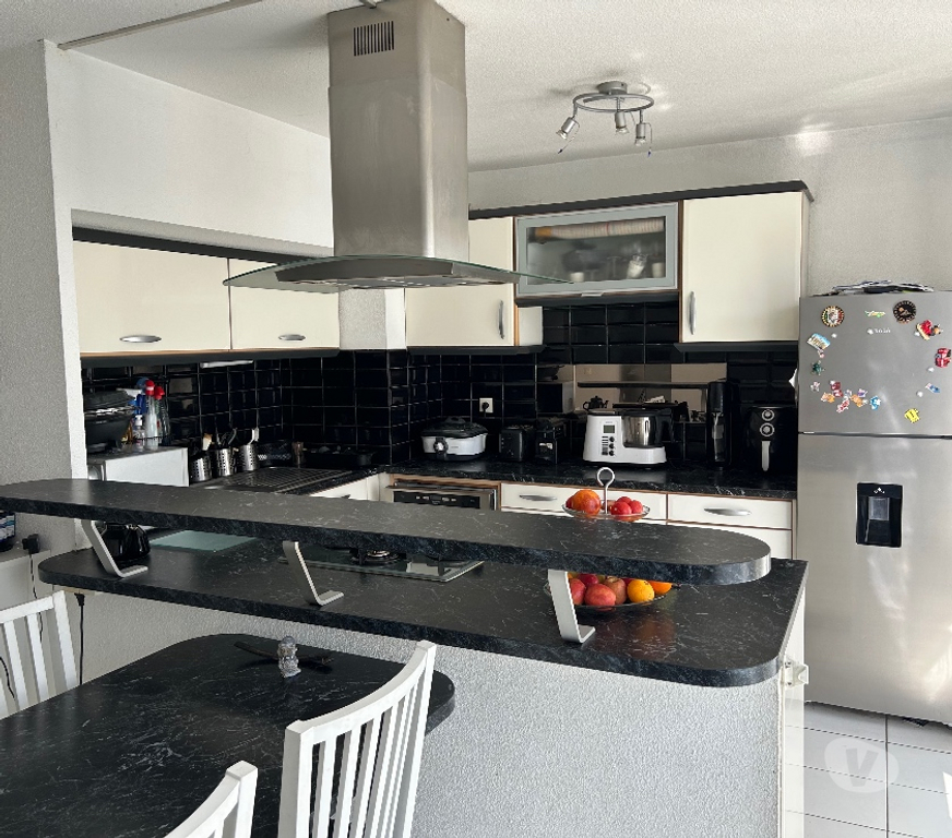 Appartements à vendre Isère Grenoble - Photos Vivastreet Triplex dans résidence sécurisée