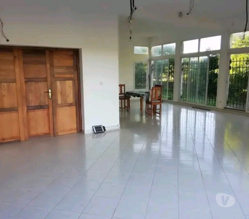 Vente Maison Madagascar - Photos Vivastreet 🏠 MAGNIFIQUE DOMAINE sur 1ha, route Ramena 🌊🏖️