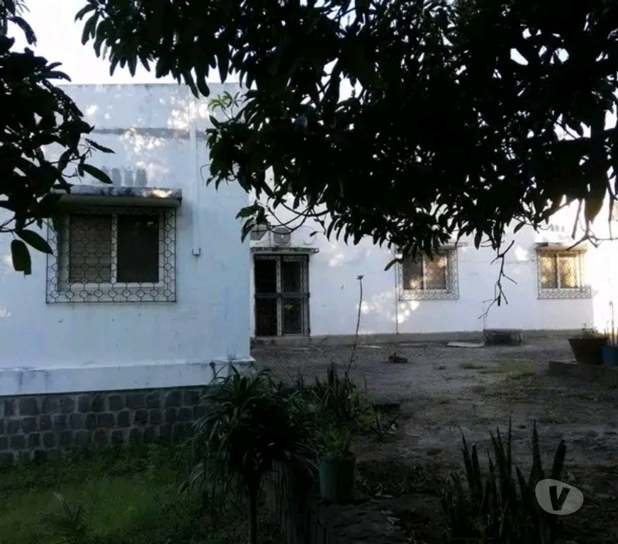 Vente Maison Madagascar - Photos Vivastreet 🏠 MAGNIFIQUE DOMAINE sur 1ha, route Ramena 🌊🏖️