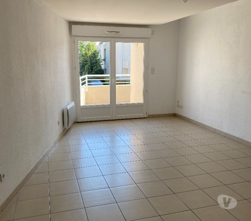 Location appartement Loire-Atlantique Coueron - 44220 - Photos Vivastreet COUERON CHOPIN TYPE 3 BALCON 2 PARKINGS