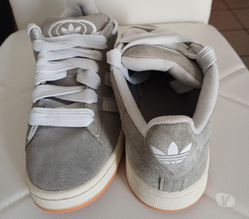 Chaussures Ille-et-Vilaine Mezieres sur Couesnon - 35140 - Photos Vivastreet Basket adidas campus