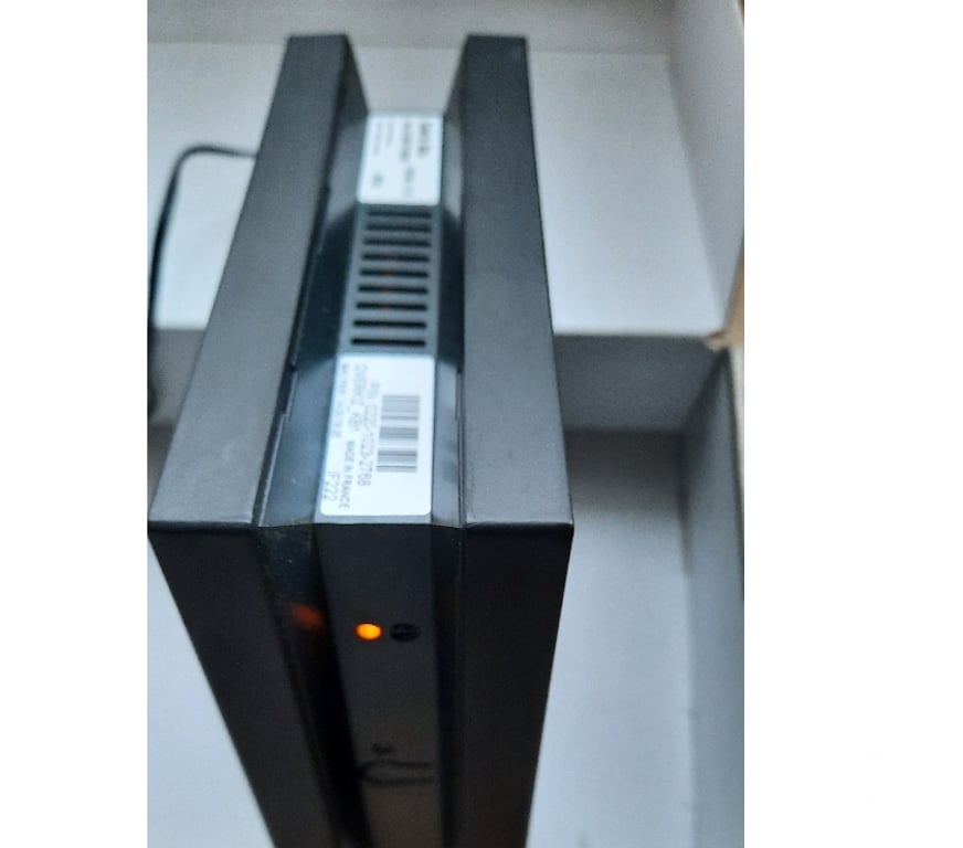 Photo - Video - Son Loiret Orleans - Photos Vivastreet Box tahoma ancien modele v1 pour pièces VOIR ANNONCE