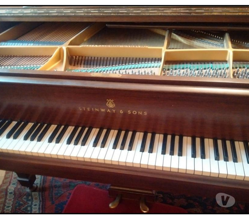 Instruments de musique Bas-Rhin Strasbourg - Photos Vivastreet Piano de prestige Steinway&Sons quart de queue S-155 cm 1970