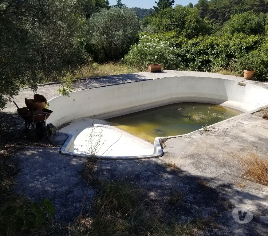 Vente Maison Var Draguignan - Photos Vivastreet lot de 2 maisons + terrain avec piscine à rénover