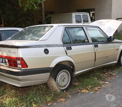 Voiture de collection Montdragon Tarn - Photos Vivastreet ALFA ROMEO 75 TWIN SPARK léger choc avant 101269 km