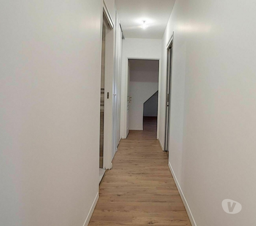 Location appartement Oise Crepy en Valois - 60800 - Photos Vivastreet Appartement 5 pièces 115 m² 60800 Crépy-en-Valois