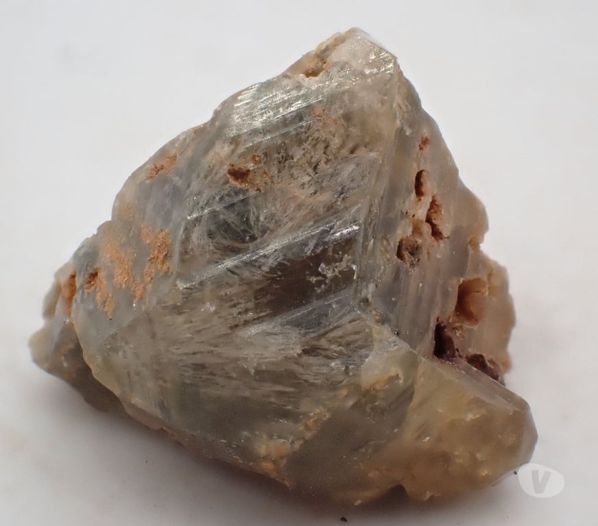 Collection Meurthe-et-Moselle Bertrichamps - 54120 - Photos Vivastreet Spinelle brut , Madagascar 4gr 16 x 16 x 14 mm