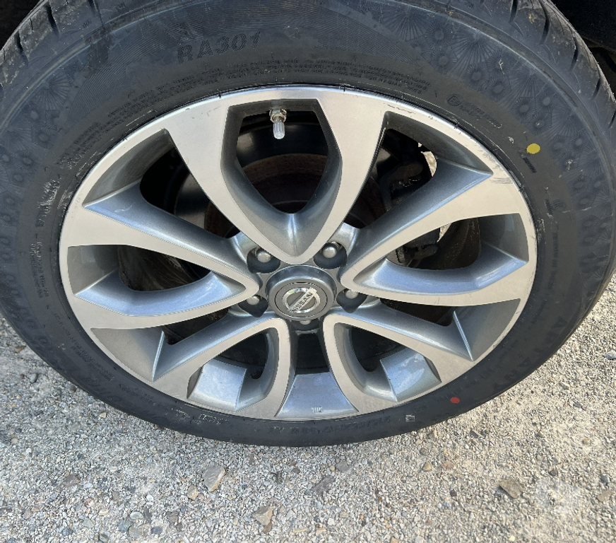 Voiture d'occasion Ille-et-Vilaine Rennes - Photos Vivastreet Nissan Juke 2015 Connect Edition – 128 608 kms