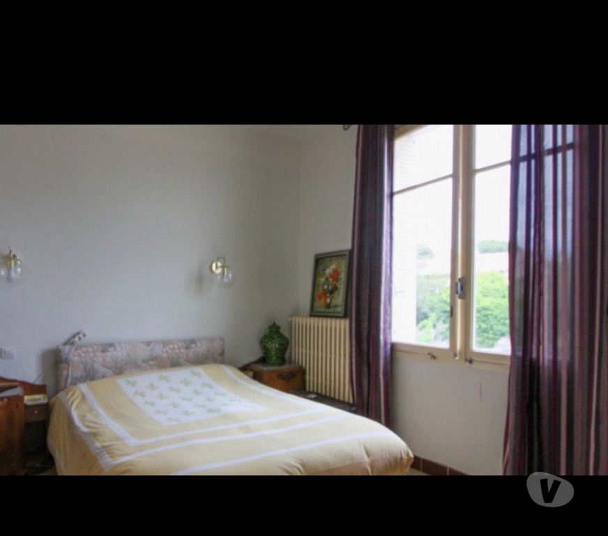 Vente Maison Drôme Nyons - 26110 - Photos Vivastreet GRANDE MAISON avec DEUX APPARTEMENTS , GARAGE , CHALET