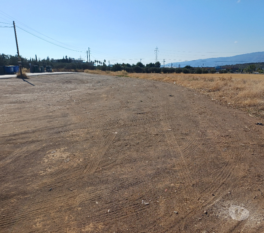 Terrain à vendre Grèce - Photos Vivastreet Beau terrain dégagé