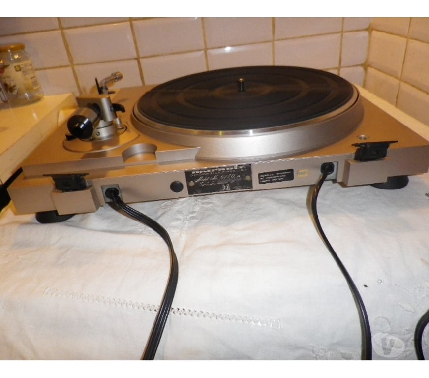 Photo - Video - Son Yvelines Fontenay le Fleury - 78330 - Photos Vivastreet PLATINE VINYLE MARANTZ 6170
