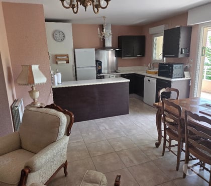 Appartements à vendre St Raphael Var - Photos Vivastreet Vente appartement T3 St Raphaël