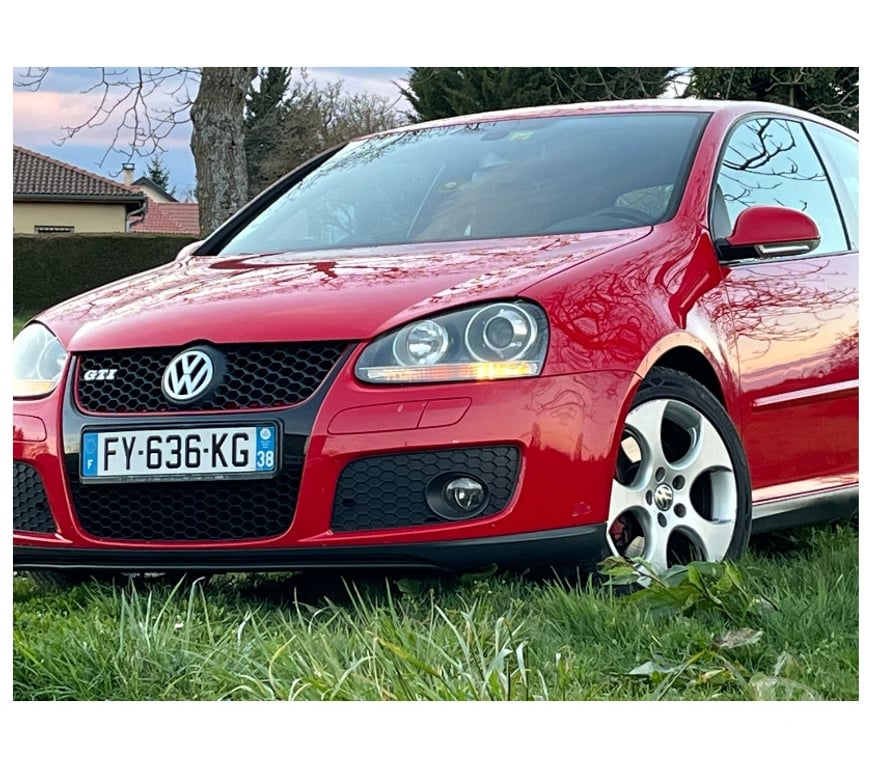 Voiture d'occasion Isère Biol - 38690 - Photos Vivastreet golf gti -5 gti carnet vw