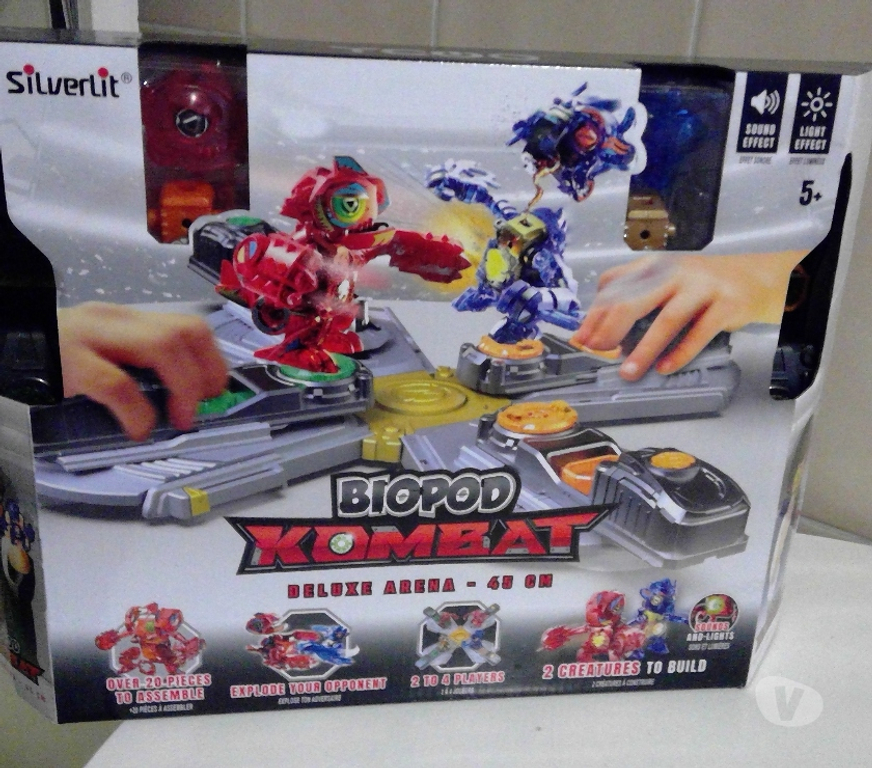 Jeux - Jouets Cantal Aurillac - 15000 - Photos Vivastreet Biopod kombat deluxe arena (Silverlit)