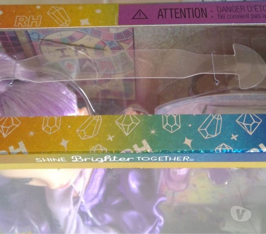 Jeux - Jouets Cantal Albepierre Bredons - 15300 - Photos Vivastreet 28€ Sparkle and shine viola (Rainbow High)