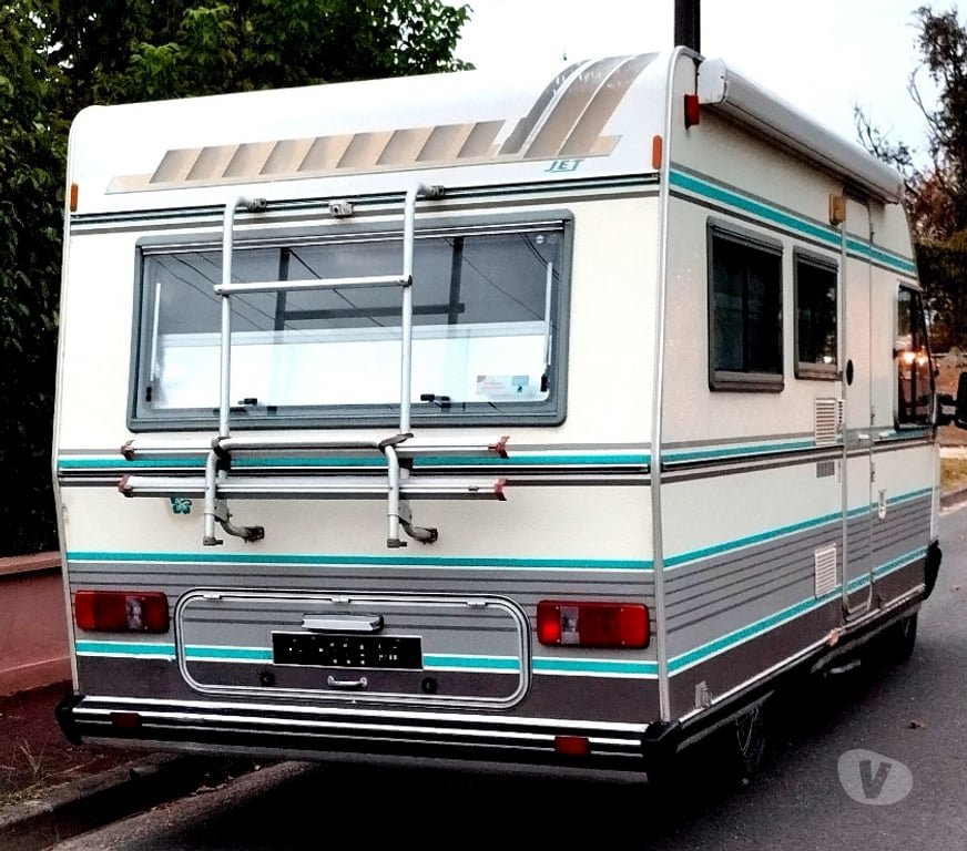 Camping car occasion Gironde Talence - 33400 - Photos Vivastreet ERIBA jet 580 trés bon état