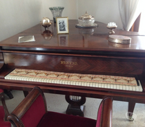 Piano PLAYEL 1 4 DE QUEUE