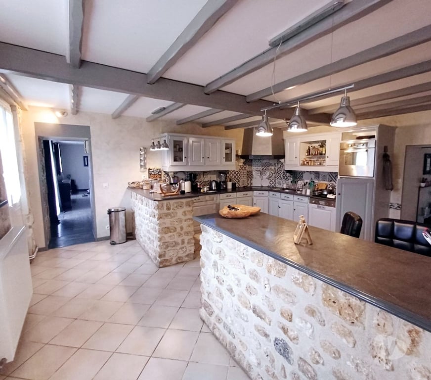 Vente Maison Charente Roullet St Estephe - Photos Vivastreet Maison charentaise