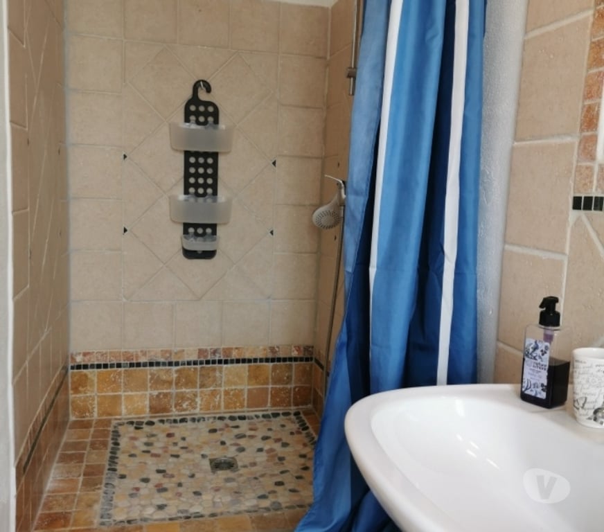 location saisonniere Vaucluse Bedarrides - 84370 - Photos Vivastreet Maison de vacances la Valentine