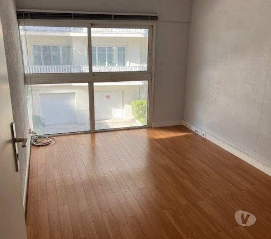 Appartements à vendre Alpes-Maritimes Le Cannet - 06110 - Photos Vivastreet Loft Duplex à l'entrée de Cannes