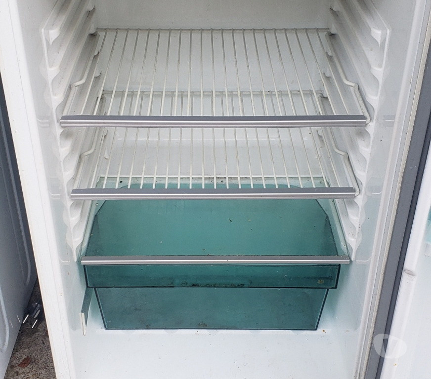 Electroménager occasion Seine-Saint-Denis Les Lilas - 93260 - Photos Vivastreet PETIT FRIGIDAIRE
