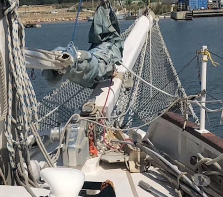 Accessoires bateau Pyrénées-Orientales Canet en Roussillon - 66140 - Photos Vivastreet GUINDEAU ELECTRIQUE SUPER PUISSANT ETAT PARAFAIT
