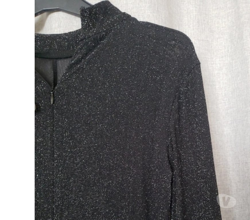 Vêtements occasion Bas-Rhin Haguenau - Photos Vivastreet Combinaison pailletée transparente