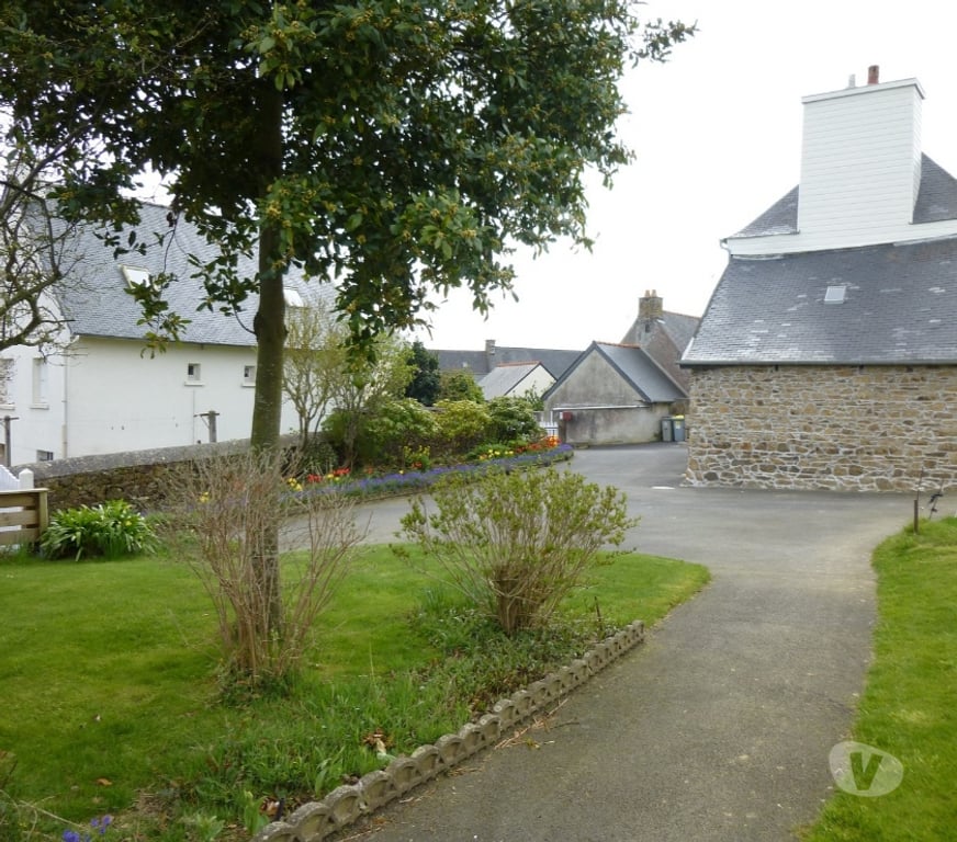 location saisonniere Côtes-d'Armor Kermaria Sulard - 22450 - Photos Vivastreet location vacance proche cote de granit rose