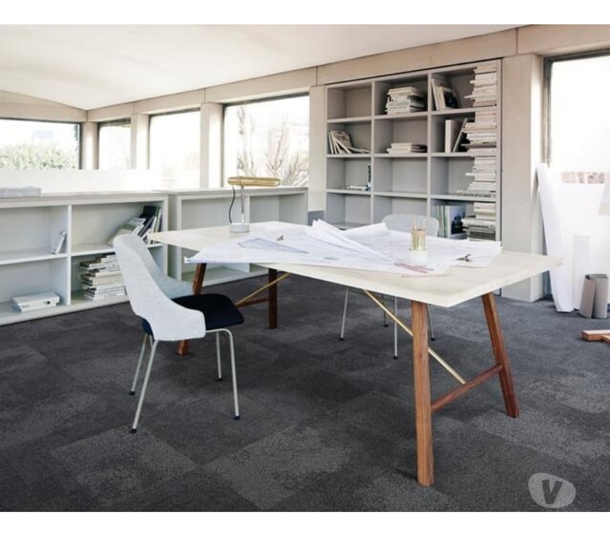 Ameublement & art de la table Nord Lille - Photos Vivastreet Belles dalles de moquette Composure grises d'Interface