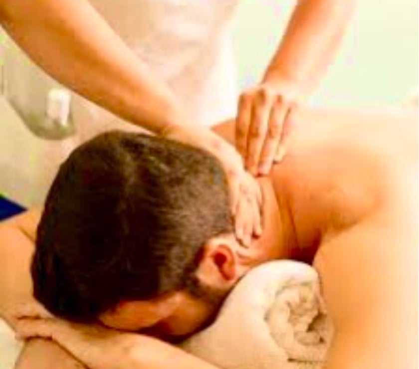 Massages Alpes-Maritimes Menton - 06500 - Photos Vivastreet SUZY MASSAGE BIEN-ETRE ET RELAXATION