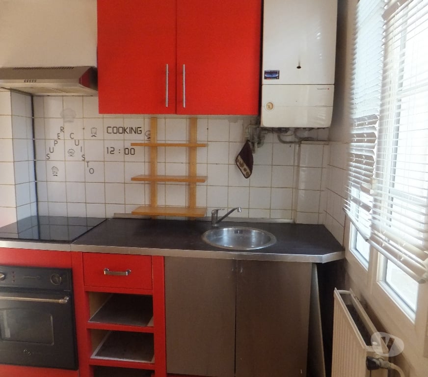 Appartement meublé Vaucluse Carpentras - 84200 - Photos Vivastreet F2 MEUBLE AVEC GRAD SALON