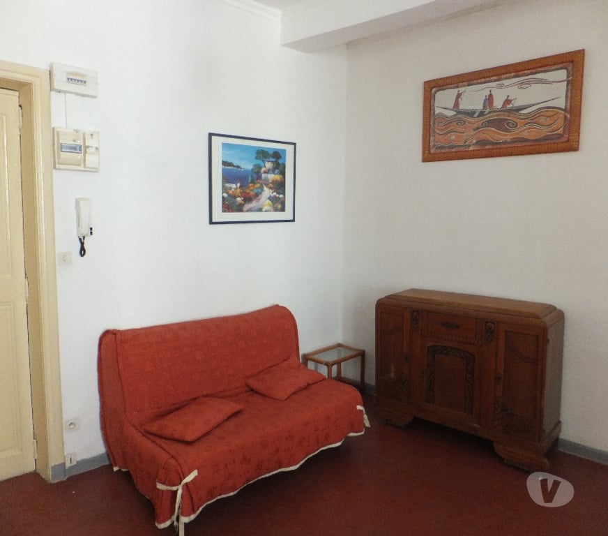 Appartement meublé Vaucluse Carpentras - 84200 - Photos Vivastreet STUDIO MEUBLE CUISINE INDEPENDANTE