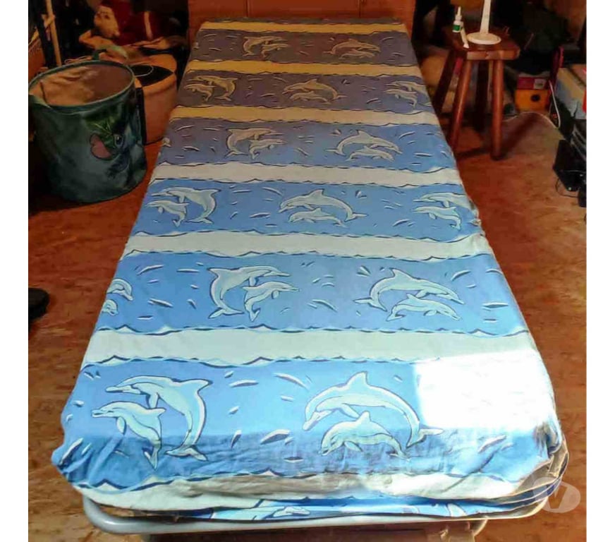 Ameublement & art de la table Nord Lille - Photos Vivastreet Lit pliant avec matelas