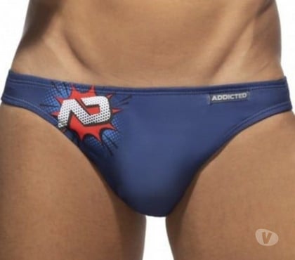 Vêtements occasion Le Mans Le Mans - Photos Vivastreet vend slip de bain speedo bleu