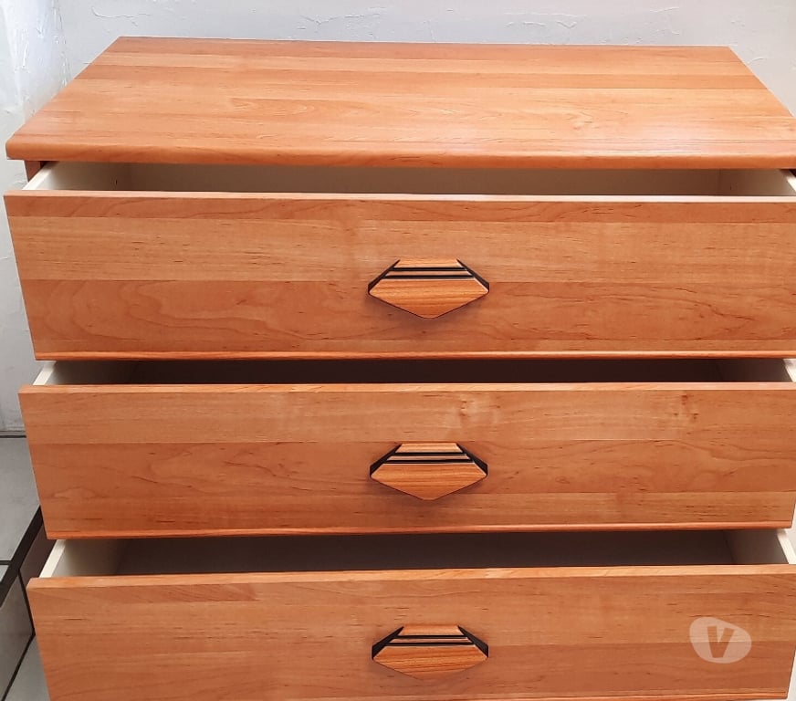 Ameublement & art de la table Nord Wattrelos - 59150 - Photos Vivastreet Meuble en bois 3 tiroirs