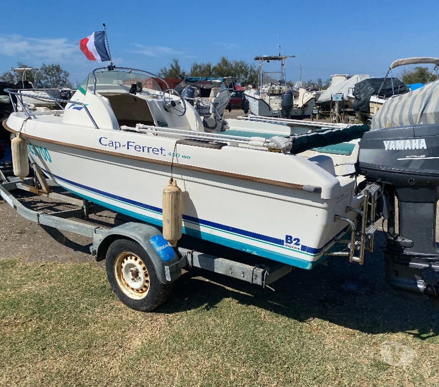 Bateaux à moteur Bouches-du-Rhône St Remy de Provence - 13210 - Photos Vivastreet bateau B2 Marine 450 Wa