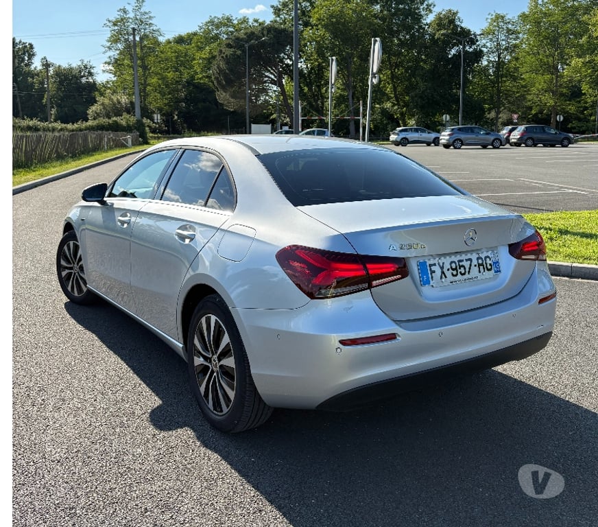 Voiture d'occasion Gironde Bordeaux - Photos Vivastreet Mercedes Classe A250 E, berline , Hybride essence 218 cv