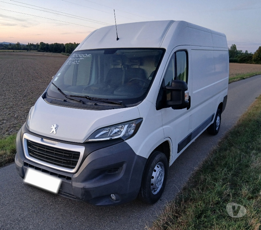 Véhicules commerciaux & utilitaires d'occasion Rhône Marennes - 69970 - Photos Vivastreet Boxer 2.2 hdi 161000km 2015