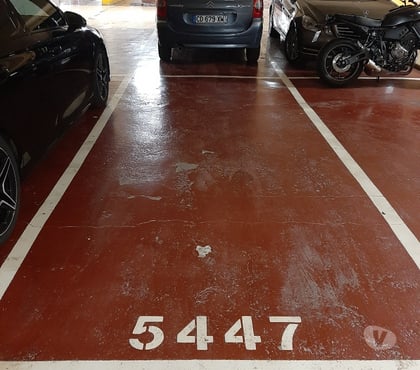 Garage à vendre Paris 13ème ardt Paris - Photos Vivastreet Place de parking avenue d'Italie