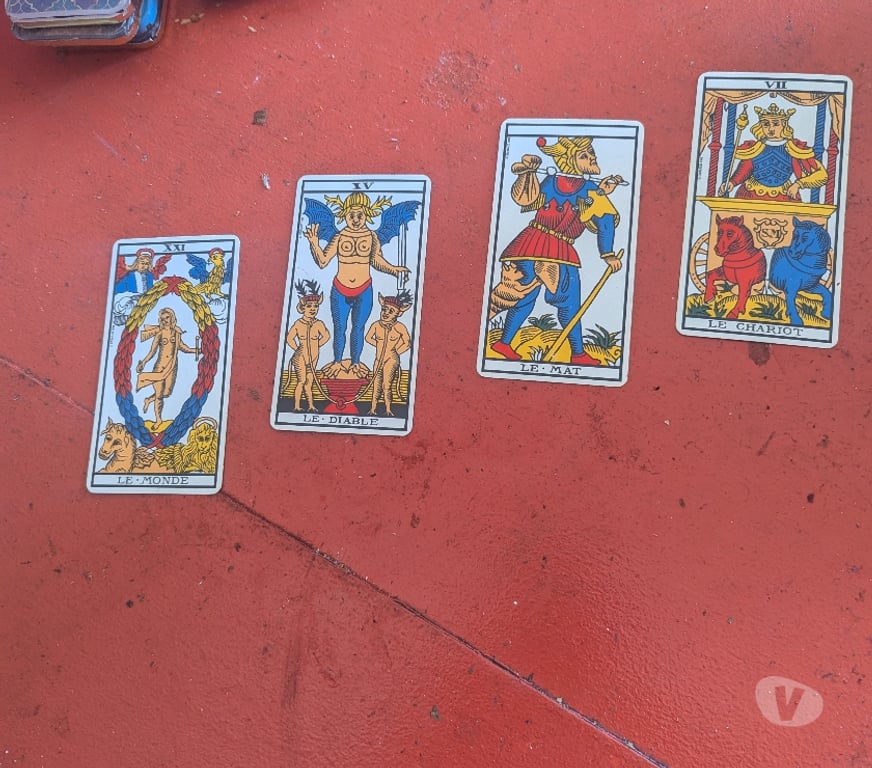 Horoscope - Voyance Loir-et-Cher St Aignan - 41110 - Photos Vivastreet Tarot cartomancie
