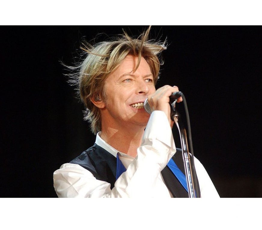 Spectacles Alpes-Maritimes Cannes - 06400 - Photos Vivastreet 2 places pour " BOWIE SYMPHONIC " dimanche à Cannes à 19H