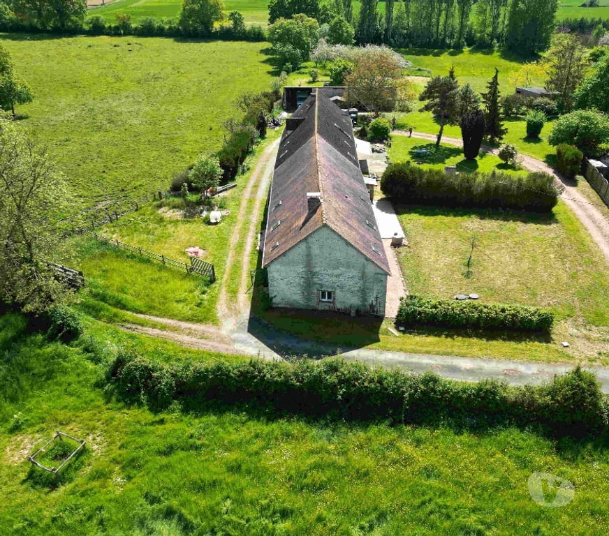 Vente Maison Orne Sees - 61500 - Photos Vivastreet Longère 370 m² (Gîte + Habitation)