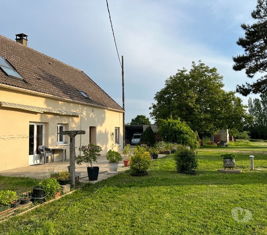 Vente Maison Orne Sees - 61500 - Photos Vivastreet Longère 370 m² (Gîte + Habitation)