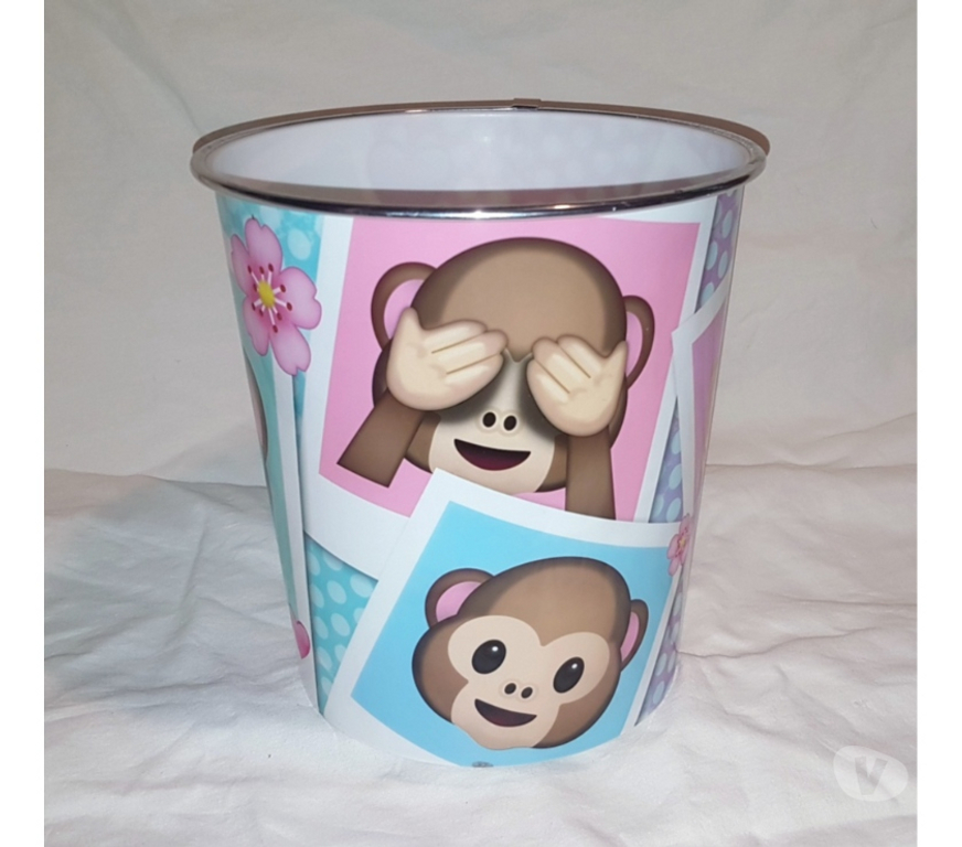 Equipements bébés Gard Nimes - Photos Vivastreet Corbeille emoji singe enfant