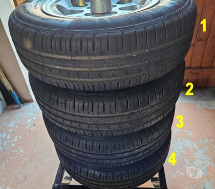 Accessoires auto & tuning Curgy Saône-et-Loire - Photos Vivastreet ROUES ALLIAGE ALFA ROMEO Giulia 105 et autres