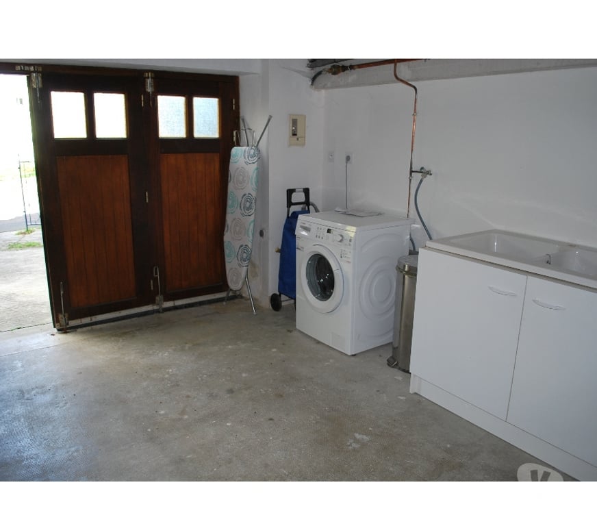 Appartement meublé Finistère Morlaix - 29600 - Photos Vivastreet Loue T1 meublé, adsl, jardin, buanderie MORLAIX Coatserho