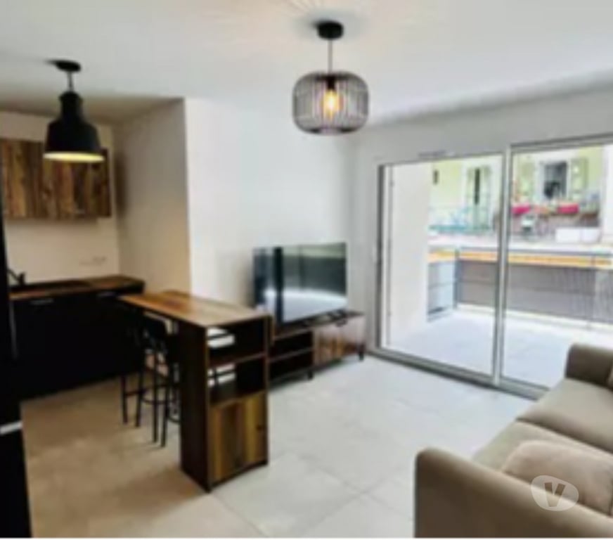 Appartement meublé Haute-Savoie Annemasse - Photos Vivastreet Charmant T2 avec balcon à Annemasse