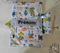 Protège carnet de santé robot
