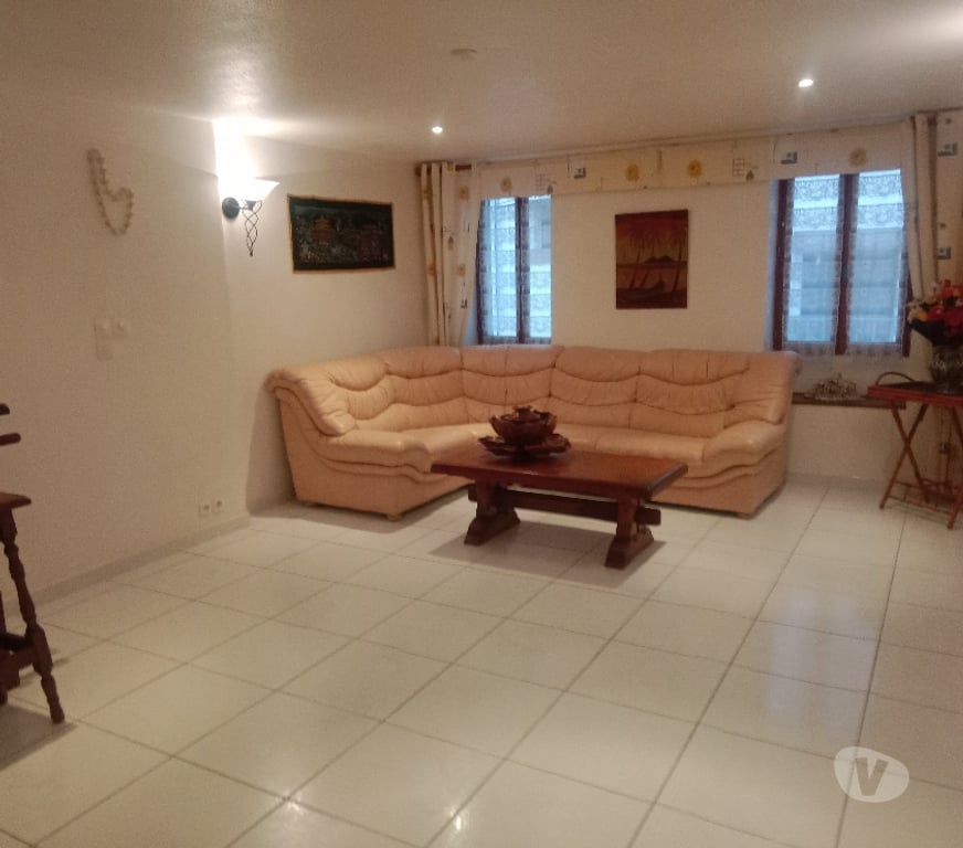 Vente Maison Var Pignans - 83790 - Photos Vivastreet Maison 5 pièces 190m2 - Terrasse
